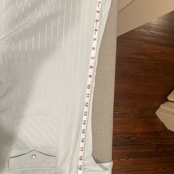 Men’s Wrangler Pearl Snap Shirt - Picture 6 of 8